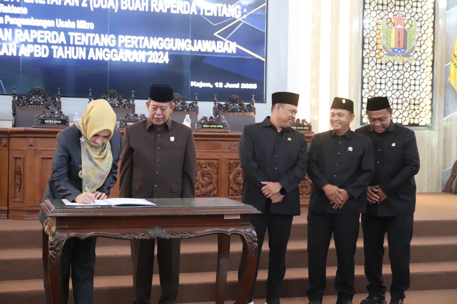 images/2025/berita/06/WhatsApp_Image_2025-06-12_at_193453