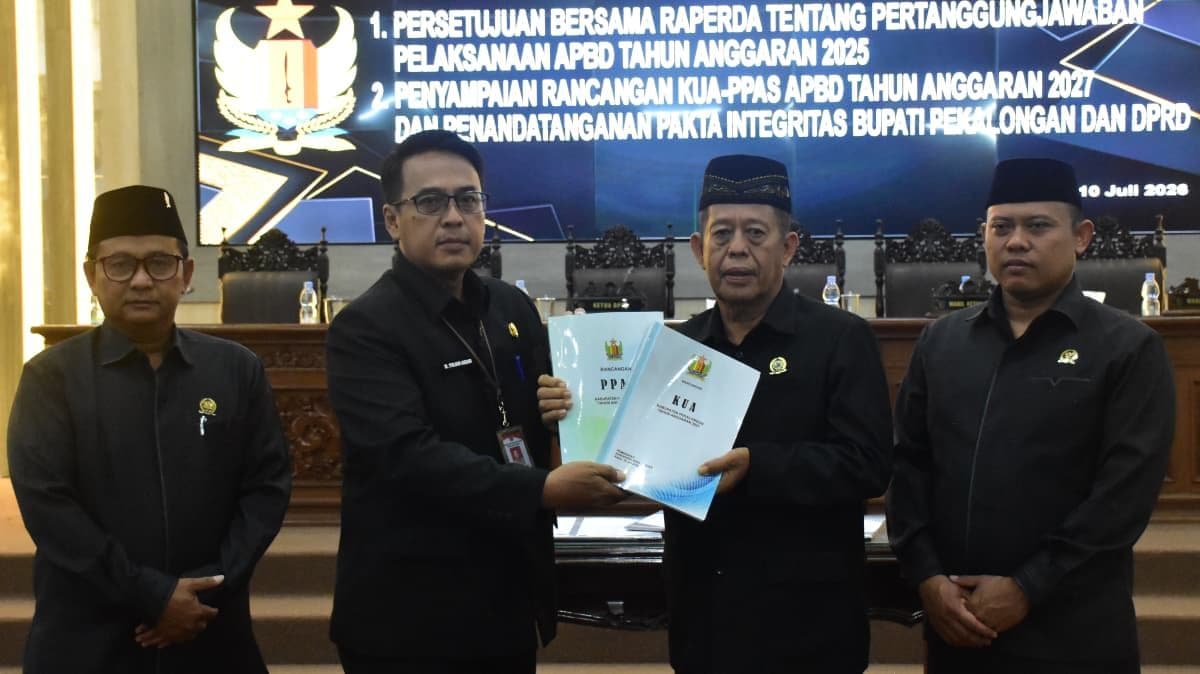 Pemkab dan DPRD Pekalongan Sepakati Pertanggungjawaban APBD 2025 dan Komitmen Integritas Baru