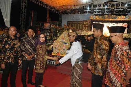 images/2019/berita/09/DSC_0079