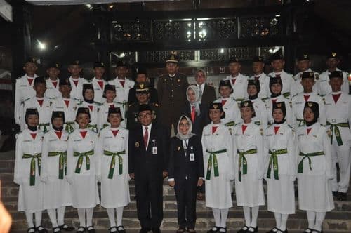 images/2019/berita/08/DSC_0143