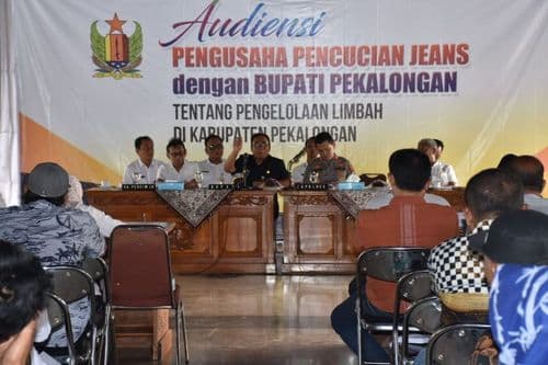 images/2019/berita/10/audiensi_jeans-2