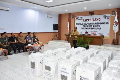 images/2019/berita/05/kpu-rapat_pleno-2