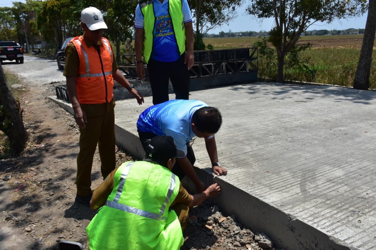 Pembangunan Dua Ruas Jalan Dikebut, Bukur–Ponolawen Tinggal Tunggu Masa Perawatan